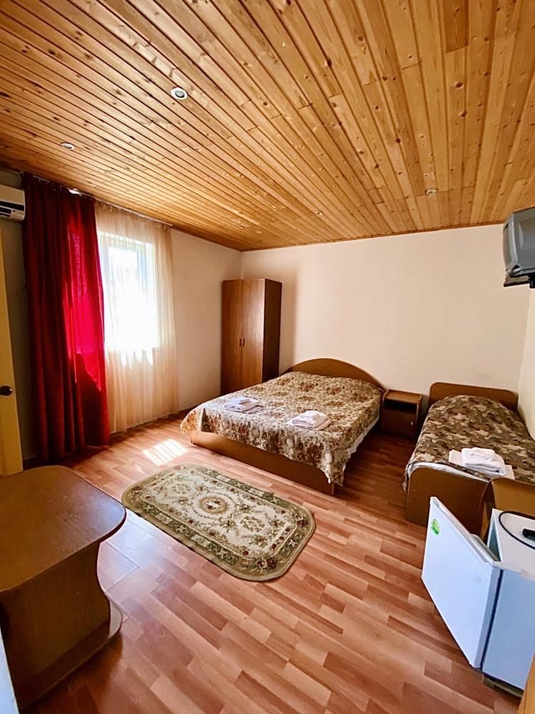 ЛОЗА, гостевой дом эконом - 27