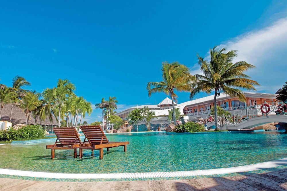ROYALTON HICACOS RESORT & SPA (ex ROYAL HICACOS RESORT & SPA) (only adults 18+) - 10