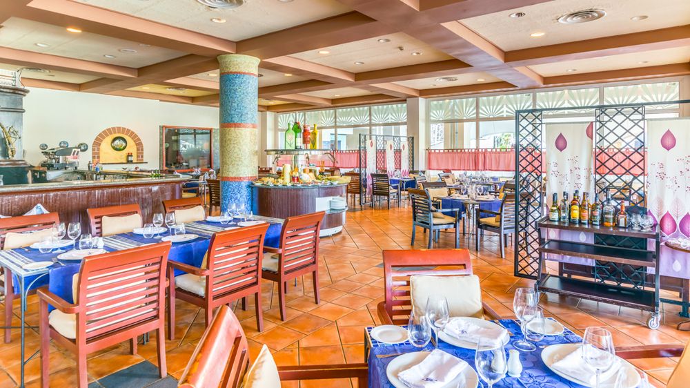 ROYALTON HICACOS RESORT & SPA (ex ROYAL HICACOS RESORT & SPA) (only adults 18+) - 17