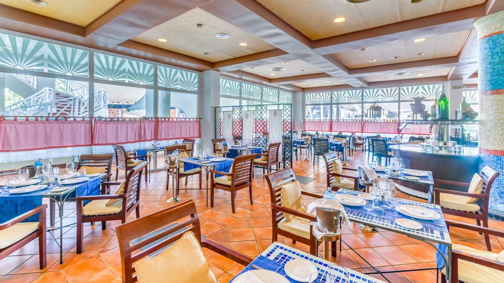 ROYALTON HICACOS RESORT & SPA (ex ROYAL HICACOS RESORT & SPA) (only adults 18+) - 16