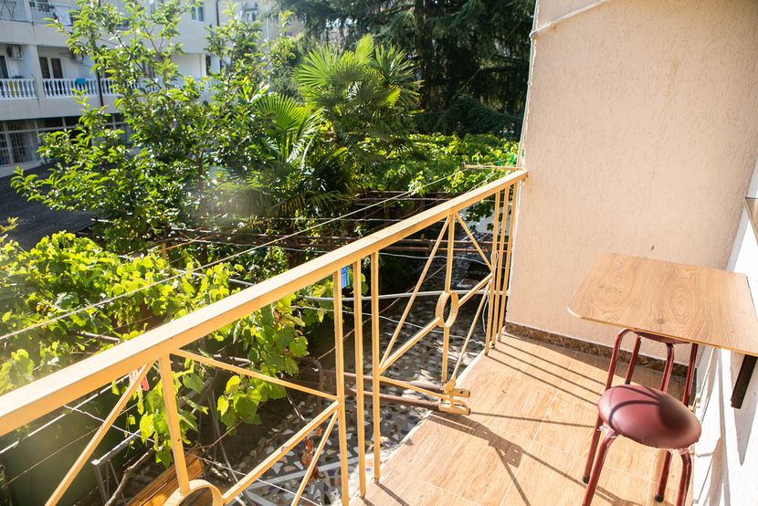 ЗАКАВКАЗЬЕ, гостиница - 4