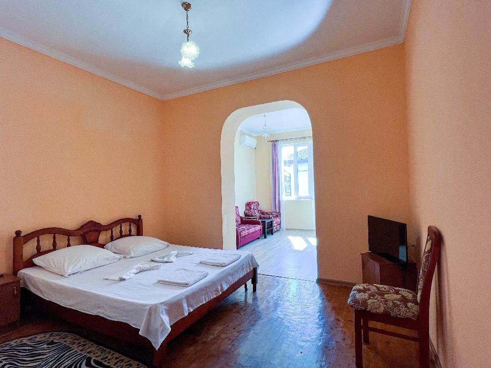 AURA CITY HOTEL (бывш. ELIZA (ЭЛИЗА)), отель эконом - 79