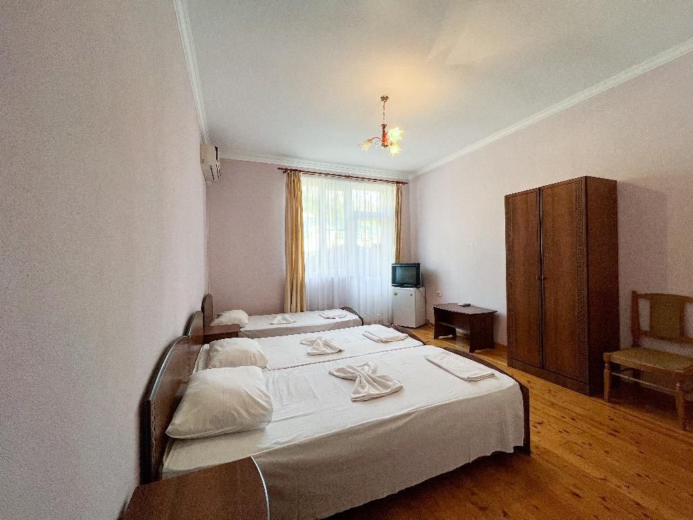 AURA CITY HOTEL (бывш. ELIZA (ЭЛИЗА)), отель эконом - 64