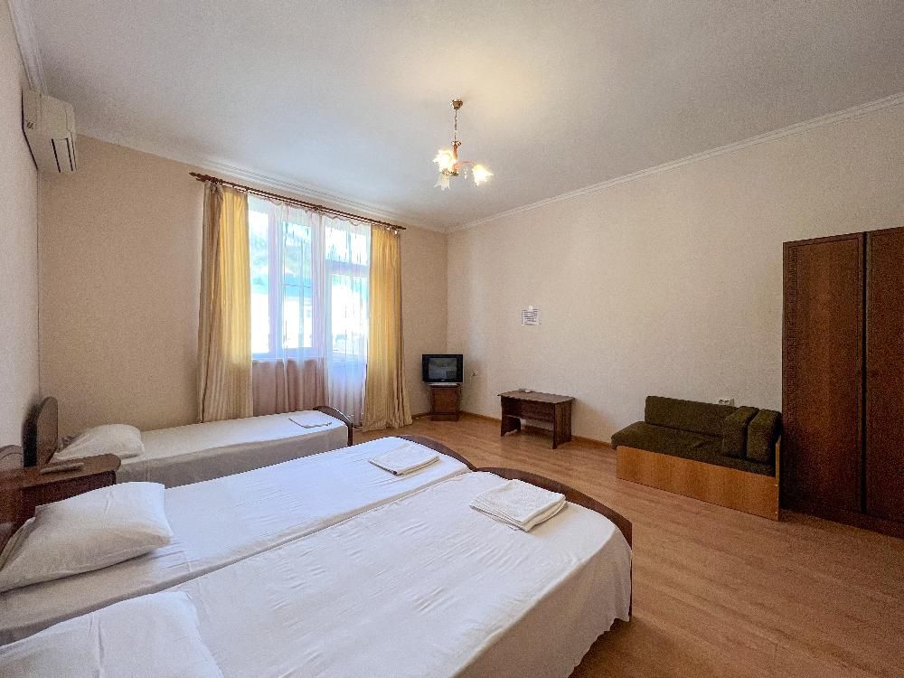 AURA CITY HOTEL (бывш. ELIZA (ЭЛИЗА)), отель эконом - 60