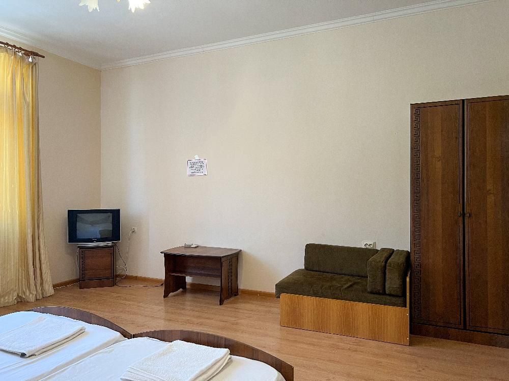 AURA CITY HOTEL (бывш. ELIZA (ЭЛИЗА)), отель эконом - 56