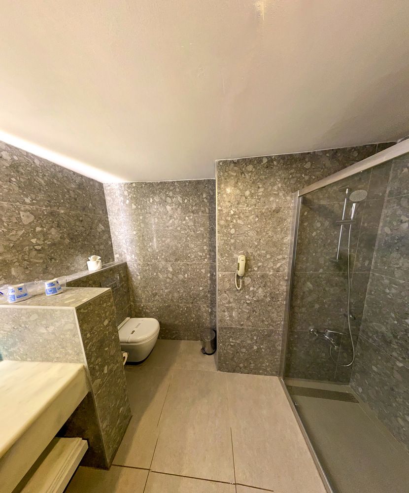 Queens Park Goynuk - 100