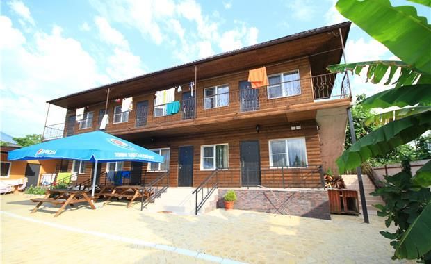 КОТТЕДЖИ В ГАГРЕ, гостиничный комплекс эконом - 1