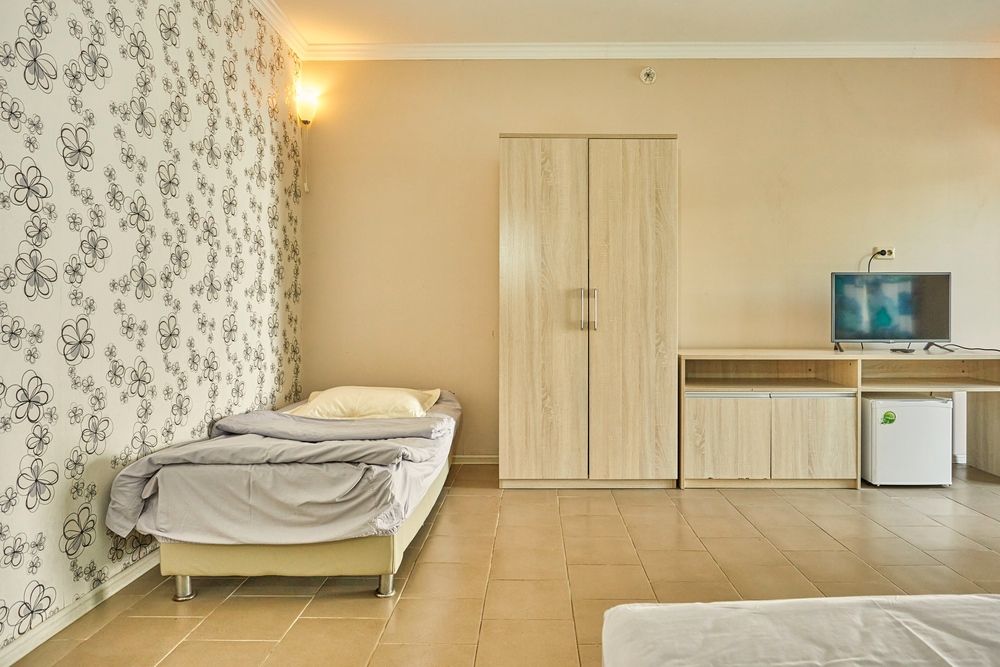 СЕРЕБРЯНЫЙ ПЛЯЖ, отель эконом - 38