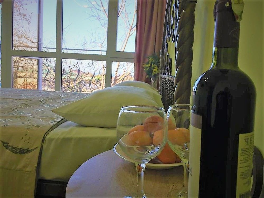 VILLA FAMILIA (ВИЛЛА ФАМИЛИЯ),мини-гостиница эконом - 134