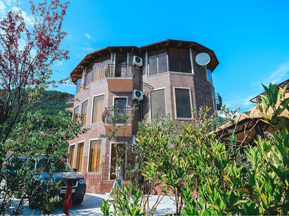 VILLA FAMILIA (ВИЛЛА ФАМИЛИЯ),мини-гостиница эконом - 4