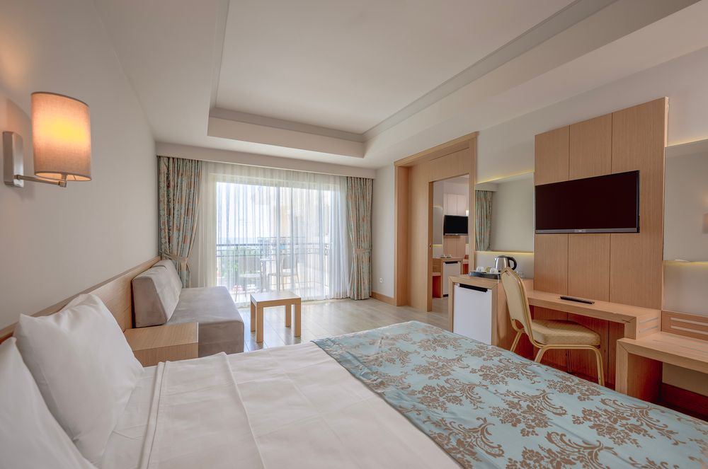 Loceanica Beach Resort - 41