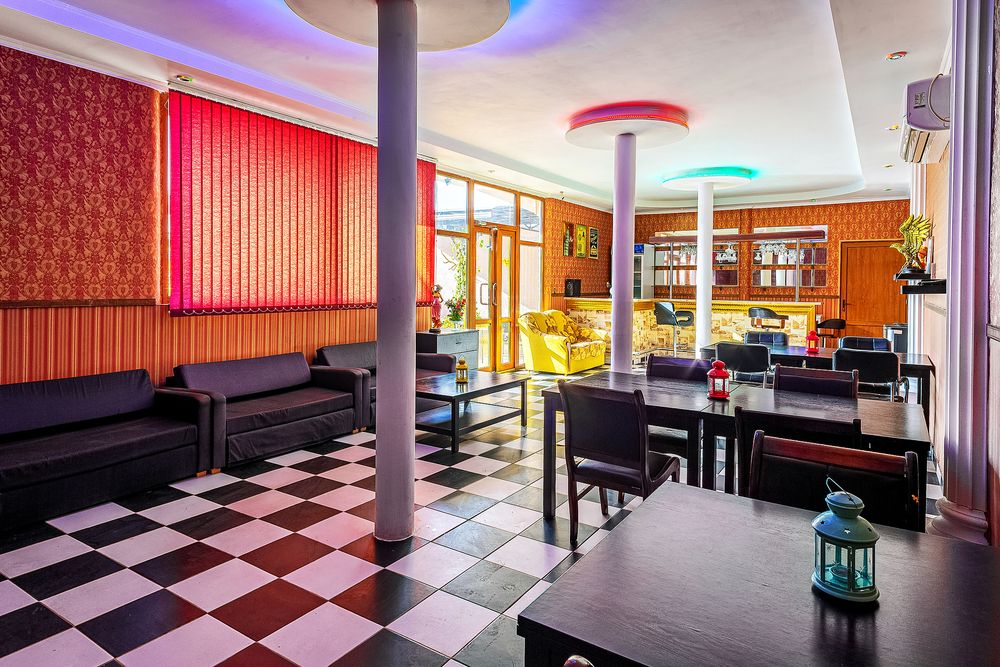 PLATAN, мини-отель эконом - 14