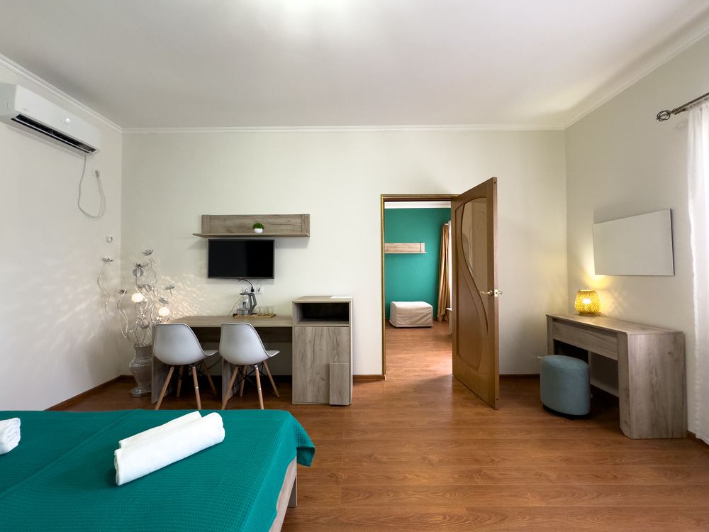 PLATAN, мини-отель эконом - 53