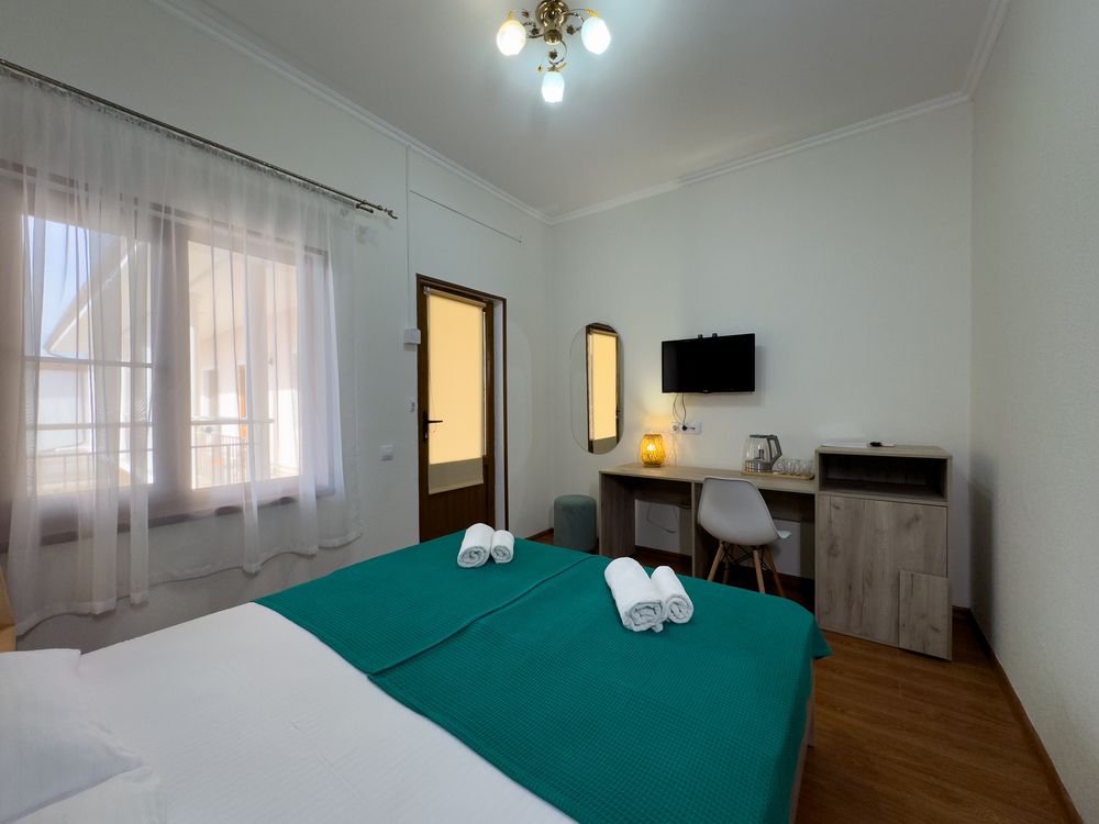 PLATAN, мини-отель эконом - 40