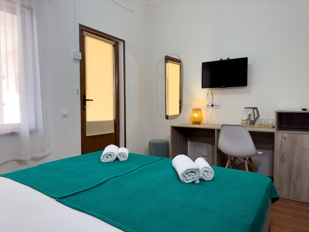 PLATAN, мини-отель эконом - 38