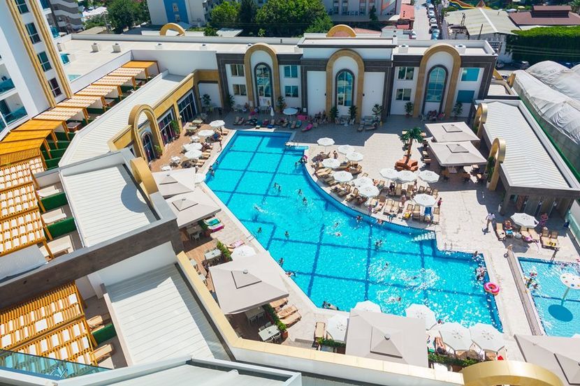 Lumos Deluxe Resort Hotel&Spa - 1