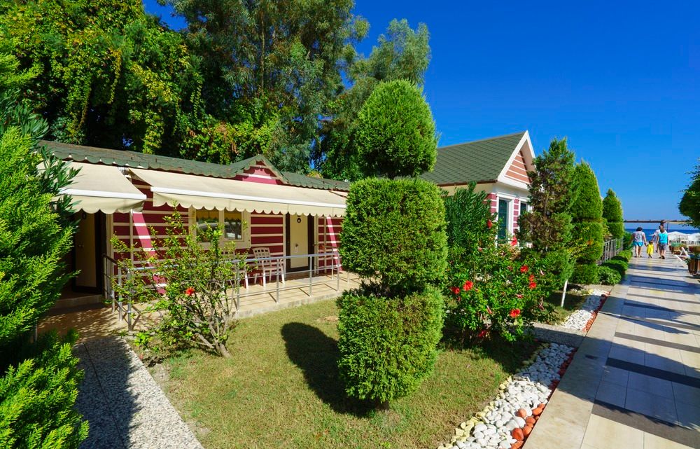 Armas Beach Hotel - 4