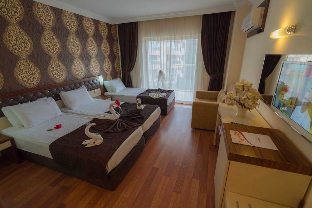 Armas Beach Hotel - 9