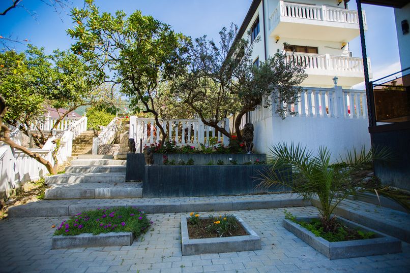 WHITE HOTEL (БЕЛЫЙ ДОМ), гостевой дом стандарт - 6