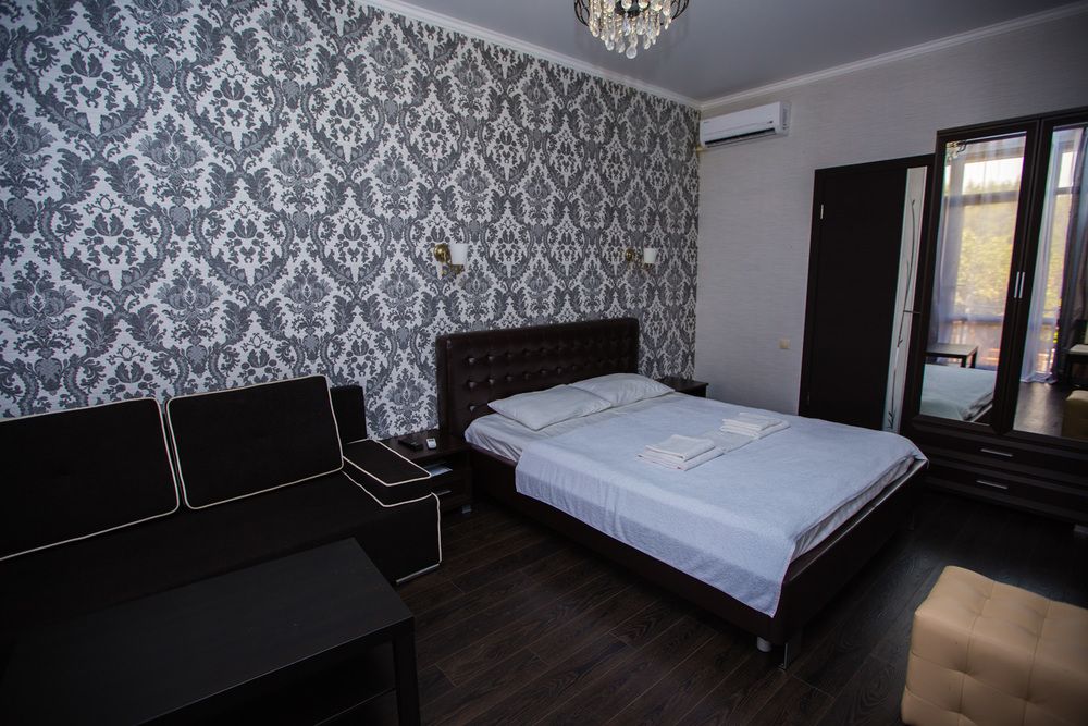 WHITE HOTEL (БЕЛЫЙ ДОМ), гостевой дом стандарт - 15