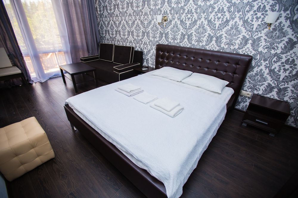 WHITE HOTEL (БЕЛЫЙ ДОМ), гостевой дом стандарт - 14