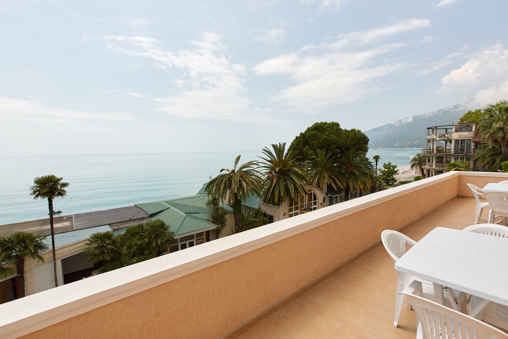 OLD GAGRA (ОЛД ГАГРА), отель стандарт - 90