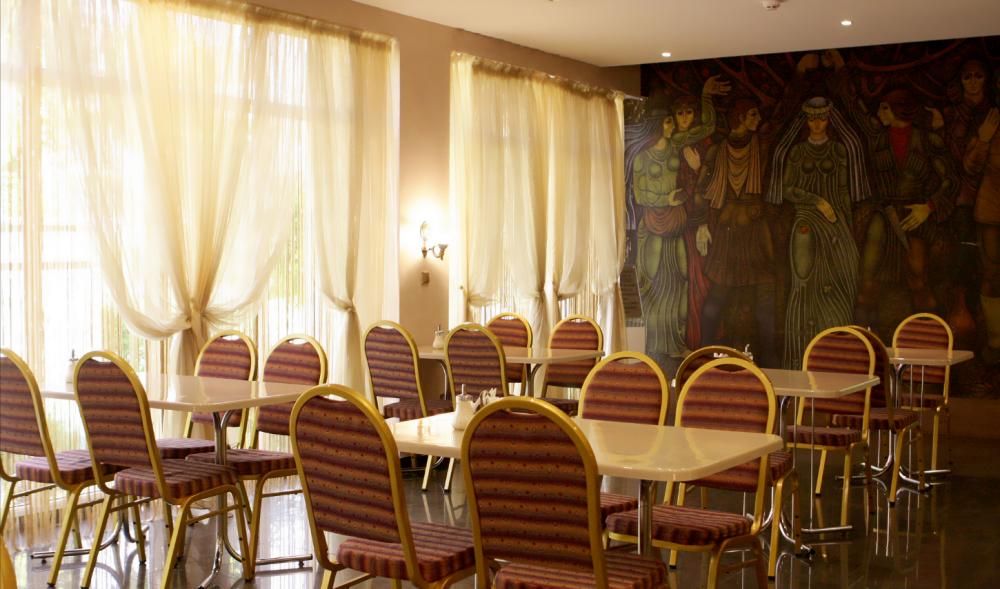 ИНТЕР-СУХУМ, гостиница стандарт - 17