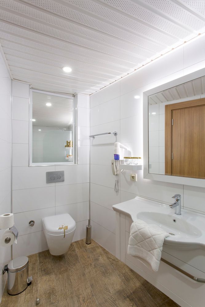 Michell Hotel (only adults 16+) - 56