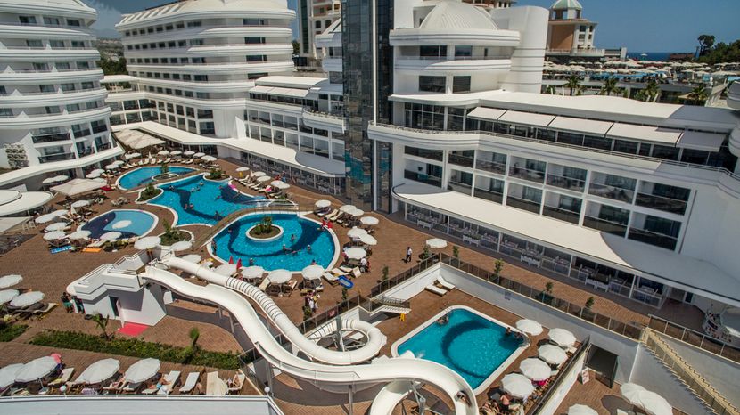 Laguna Beach Alya Resort & Spa Hotel - 3