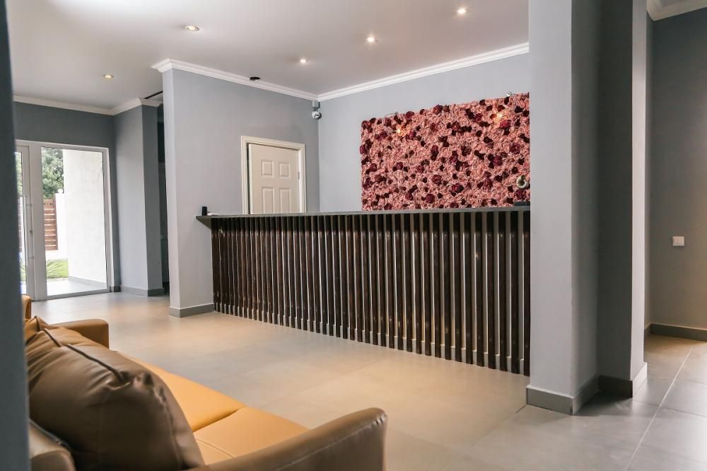 HIGOS HOTEL, отель комфорт - 30