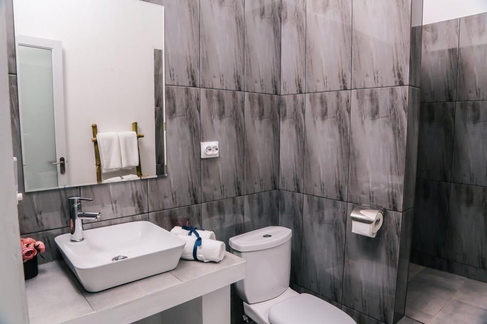 HIGOS HOTEL, отель комфорт - 36