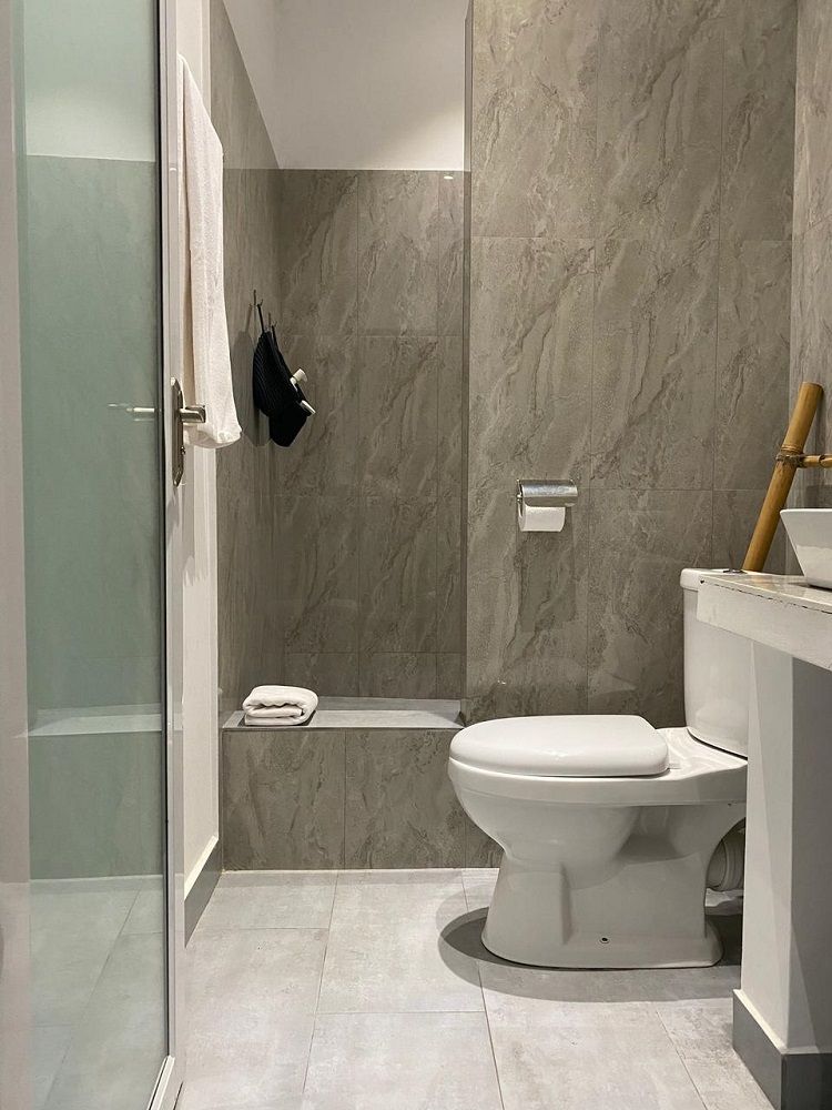 HIGOS HOTEL, отель комфорт - 24