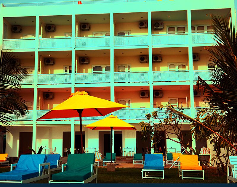 HOTEL J - 1