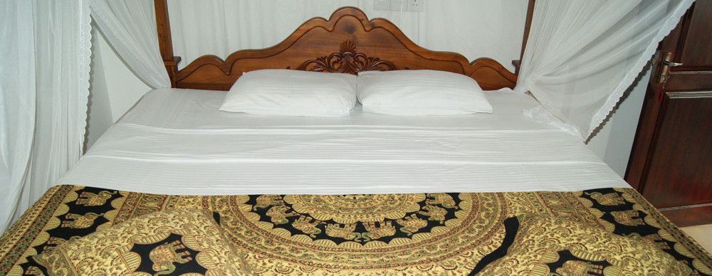 PRIME TIME HOTEL - 18