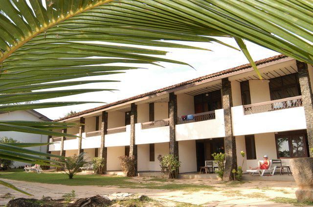 KOGGALA BEACH HOTEL - 2
