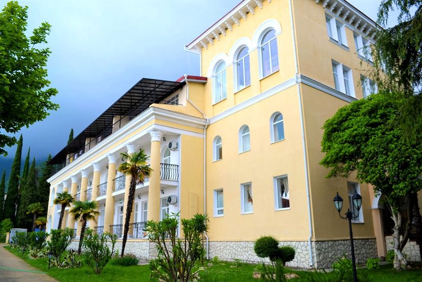 ЛАЗУРНЫЙ БЕРЕГ, отель комфорт - 6