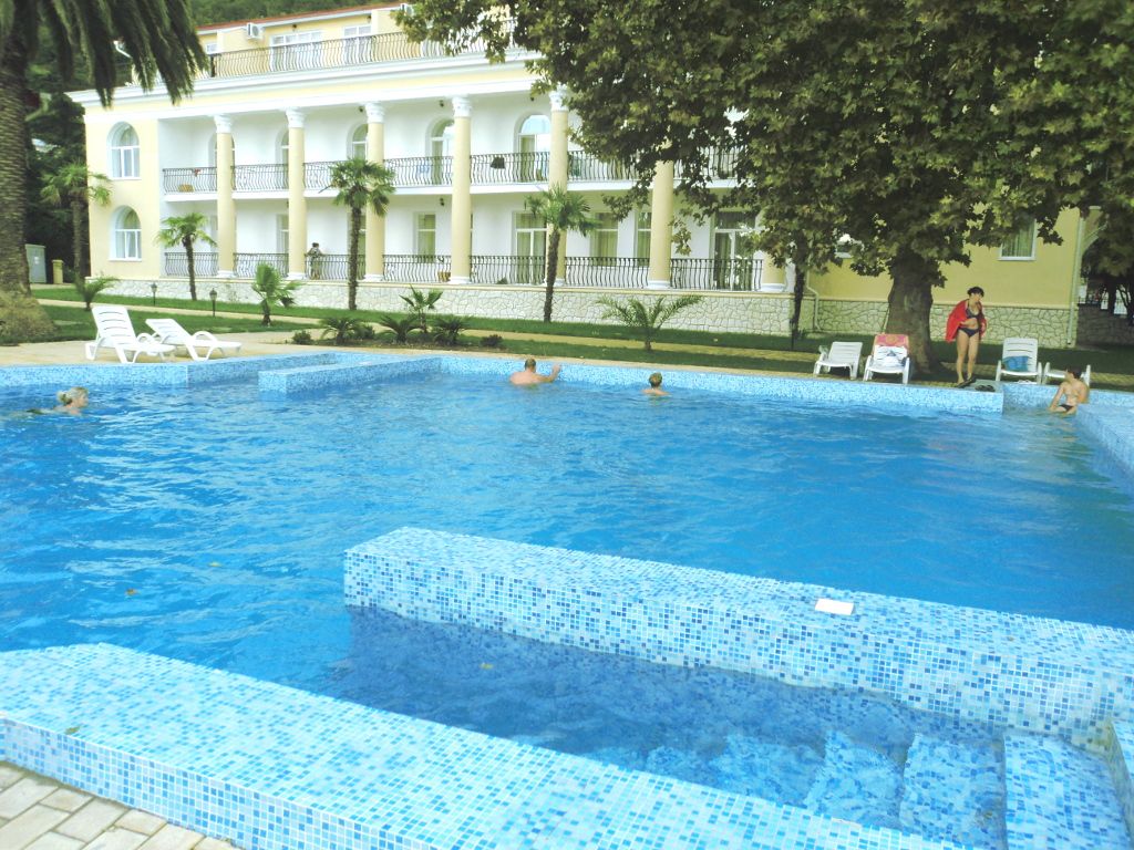 ЛАЗУРНЫЙ БЕРЕГ, отель комфорт - 4