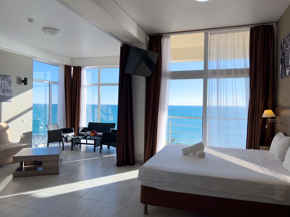 CLUB HOTEL BEREG EVKALIPTOV (БЕРЕГ ЭВКАЛИПТОВ), отель комфорт - 100