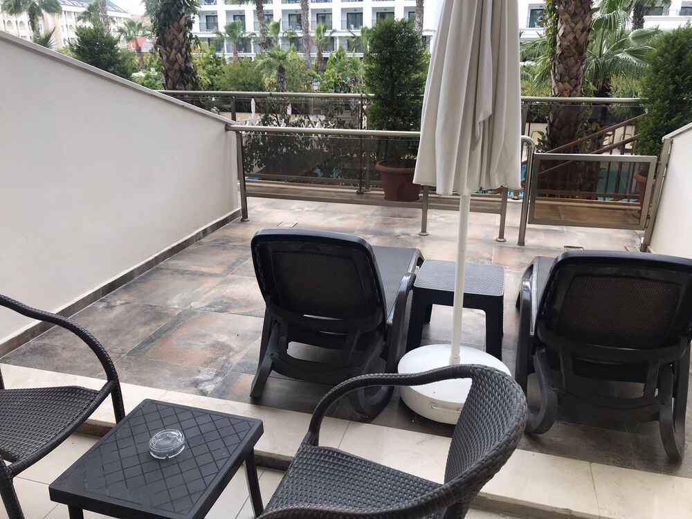 Side Crown Palace - 17