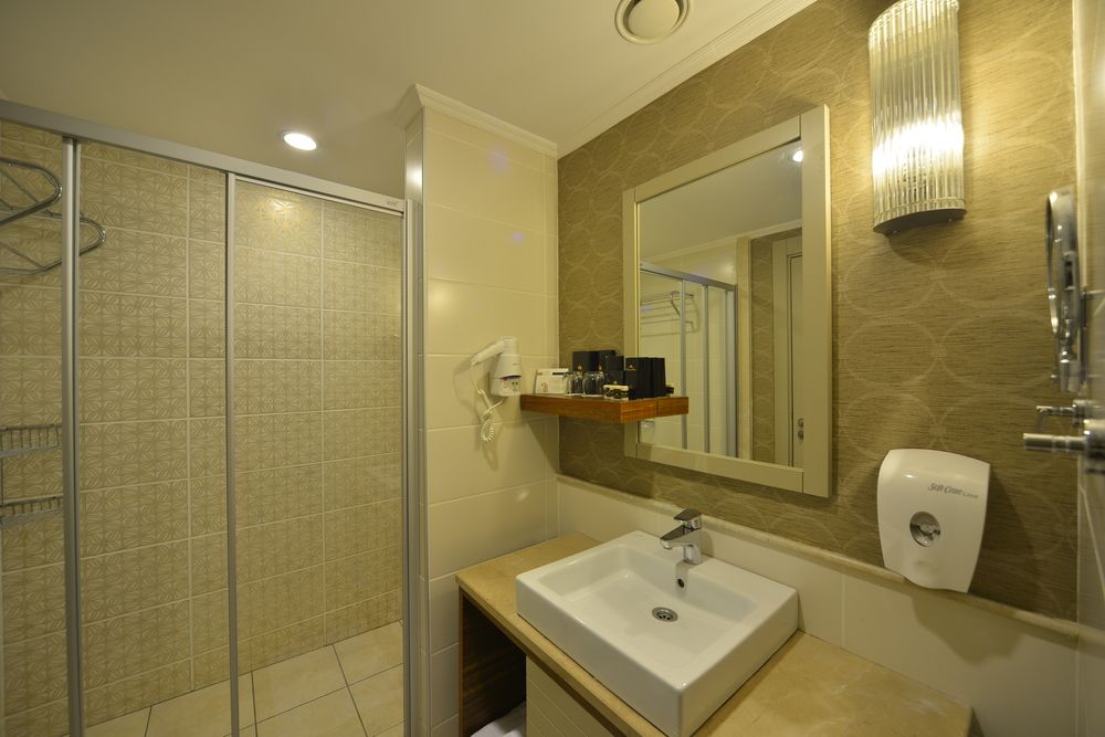 Side Crown Palace - 20