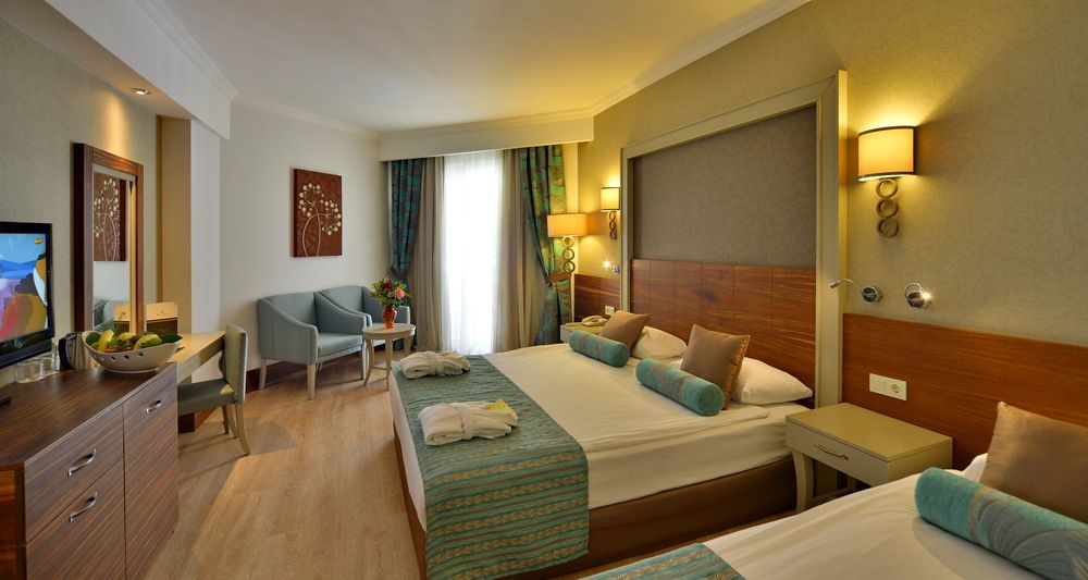 Side Crown Palace - 18