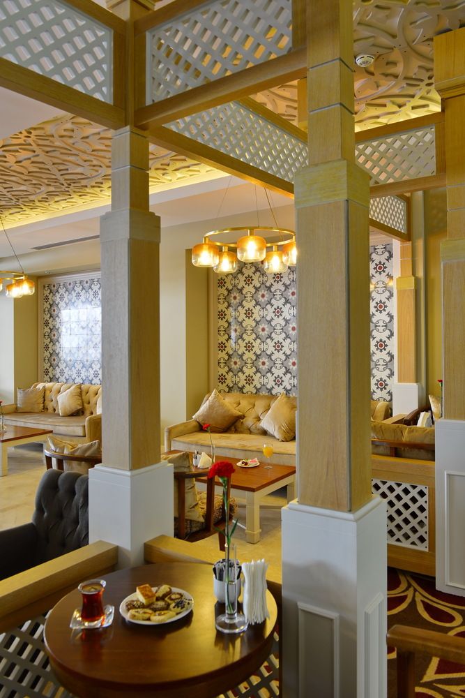 Side Crown Palace - 5