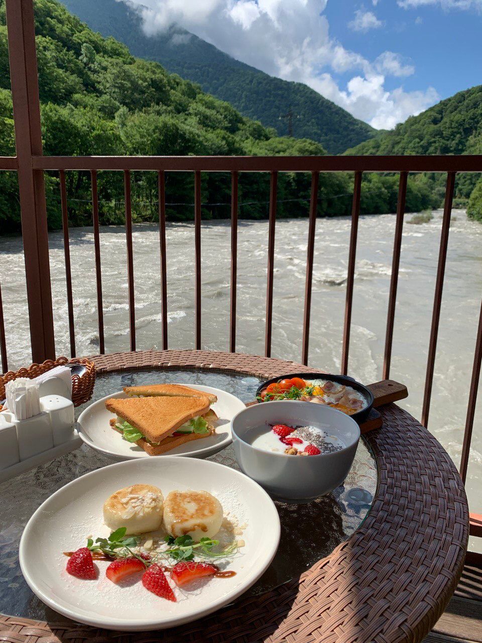 ШАЛЕ МОСТ - 15