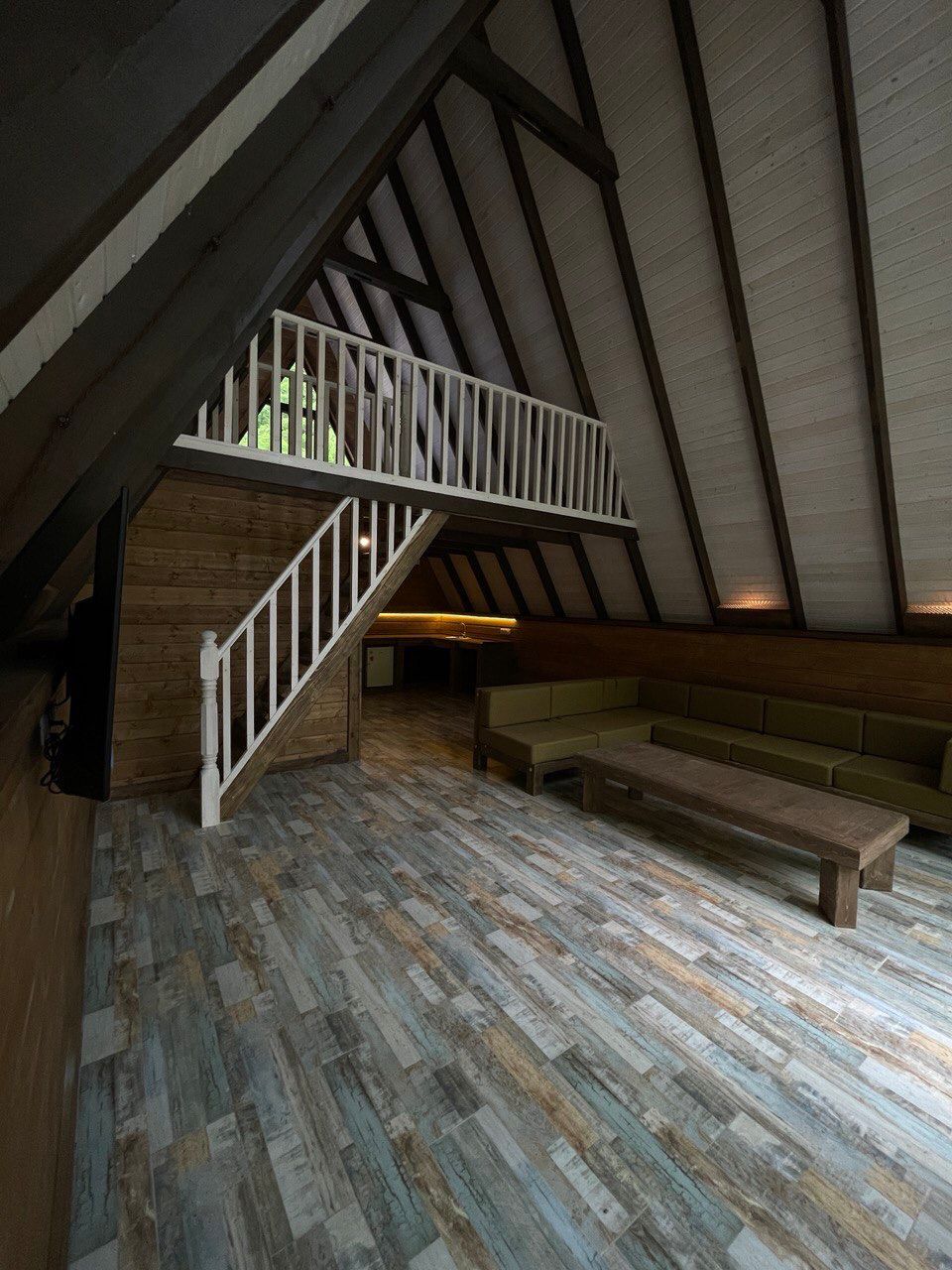 ШАЛЕ МОСТ - 32