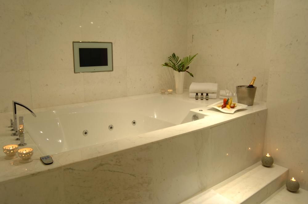 THE FORTRESS (BH) - 27