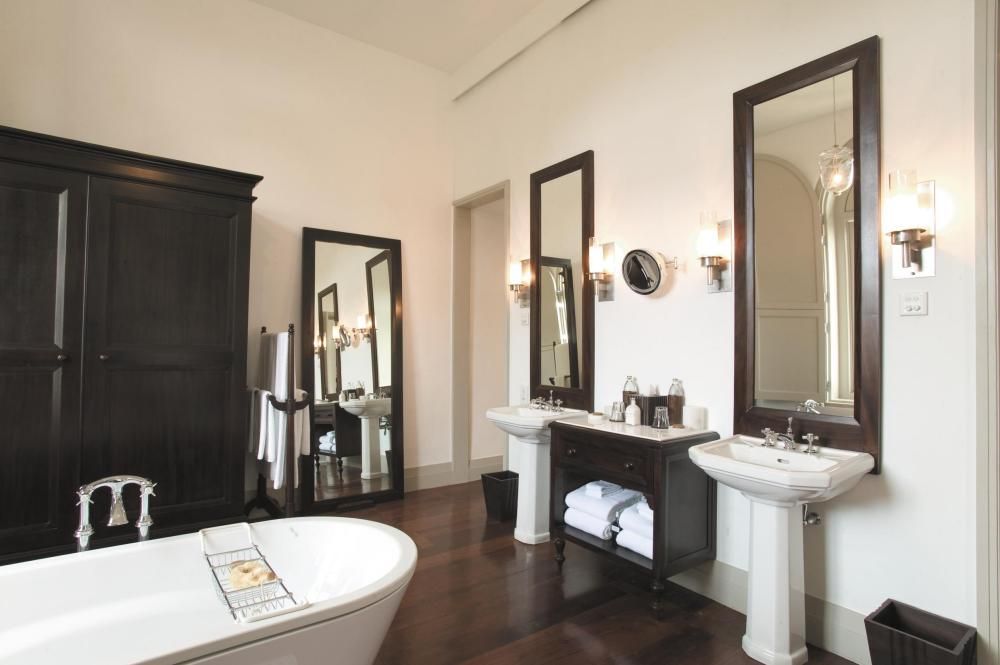 AMANGALLA (Luxury Boutique) - 16