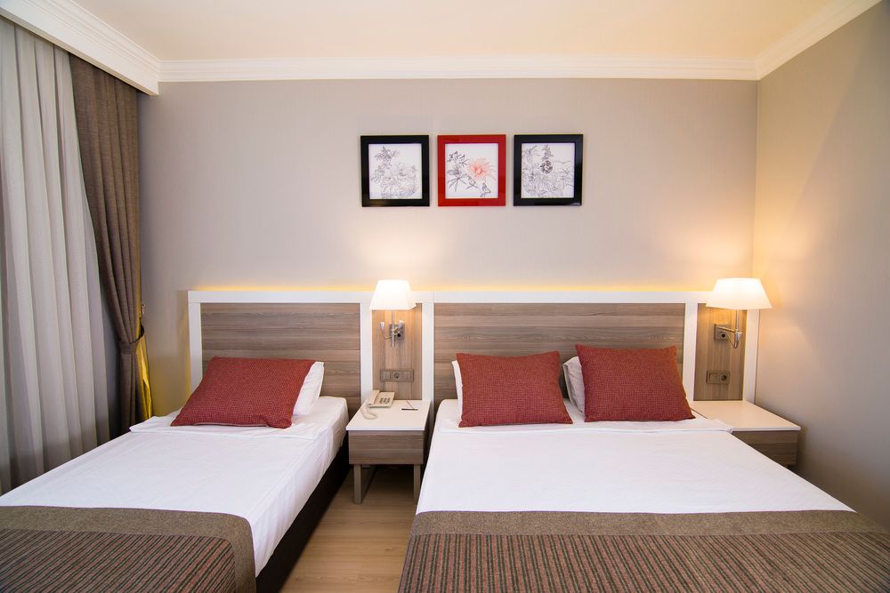 Port River Hotel & Spa - 106