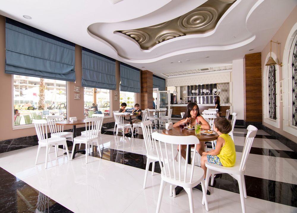 Port River Hotel & Spa - 85