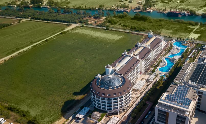 Port River Hotel & Spa - 2