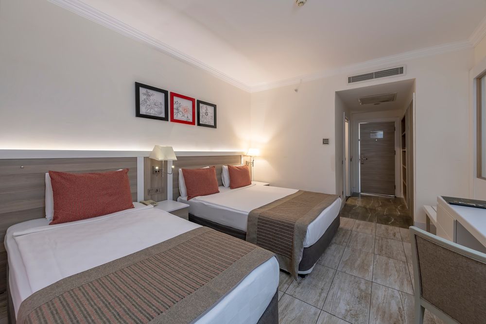 Port River Hotel & Spa - 96